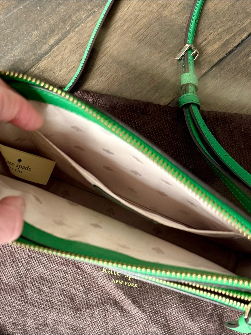 kate spade bright green saffiano crossbody wallet